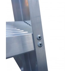 Lyte Warehouse Step Ladder WS8 Treads