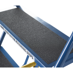 Warehouse Essential Safety Steps - 8 Tread - 10/15 day delivery